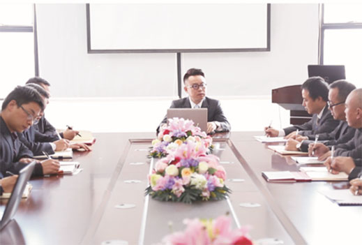 超人廚衛羅董：不是行情不好，是以前過得太滋潤