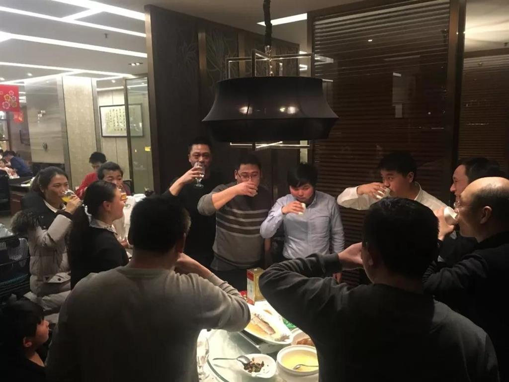 品牌大事|歐聯衛(wèi)浴河南區(qū)域年終經銷商座談會舉行