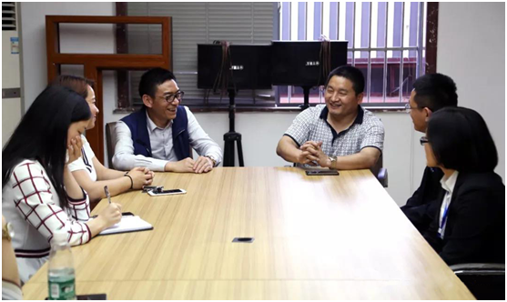 探討木業(yè)發(fā)展趨勢(shì) 安化商會(huì)秘書長(zhǎng)訪香港福林