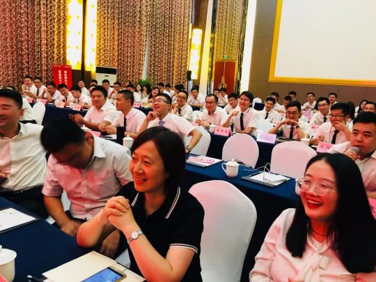 火星人集成灶銷售部9月績溪會議：我們是最棒的團隊！